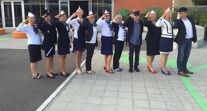 leerkrachten en directie van SBS St-Michiels vliegen er in! de stedelijke basisschool van Sint-Michiels Brugge klaar voor een nieuwe start!